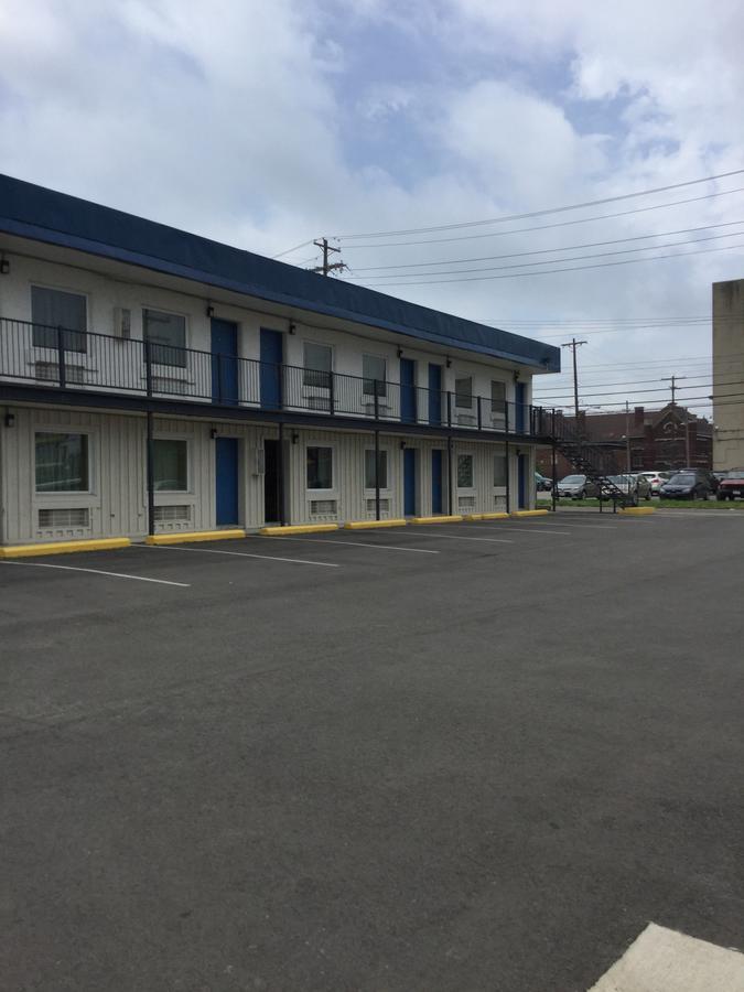 Inn Towne Motel Columbus Luaran gambar